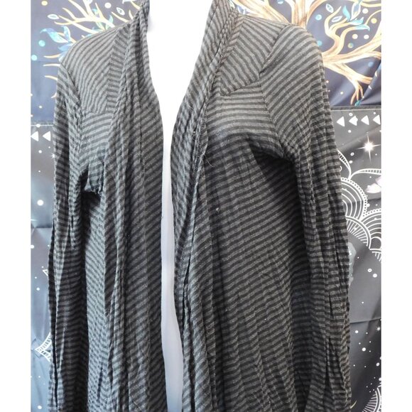 Flyo Gothic Black And Grey StripedFlyaway Cardigan - Picture 3 of 4